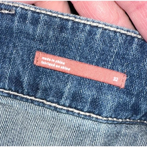 The Wanderer Mid-Rise Relaxed-Leg Jeans by Pilcro size 32 waist Anthropologie - Picture 7 of 9